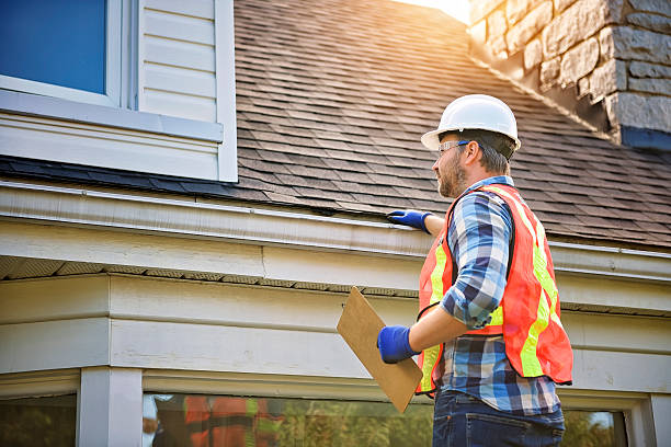 Licensed Storm Damage Roof Repair service in Willow Springs, IL - Roof Repair Smedway